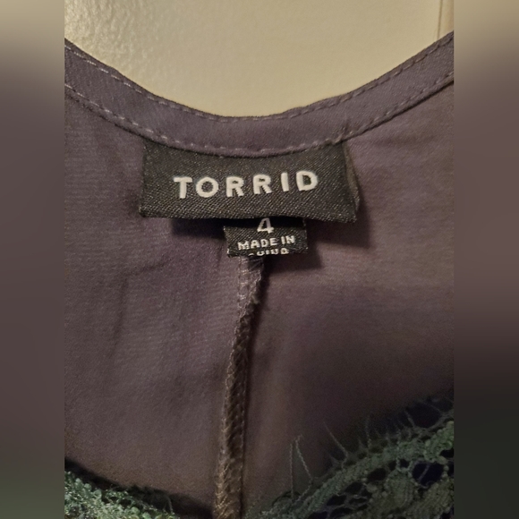 Torrid Gray Top - Picture 4 of 7